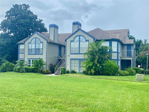 A home in LAKE MARY