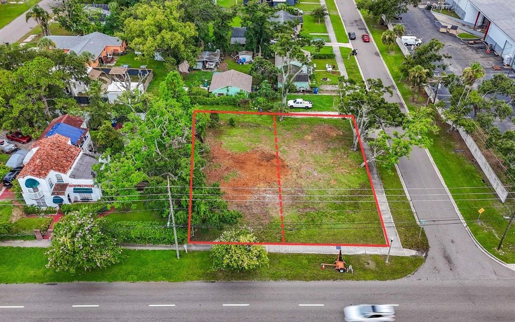 Photo of 2946 22nd Avenue S, St Petersburg, FL 33712 (MLS # A4656973)