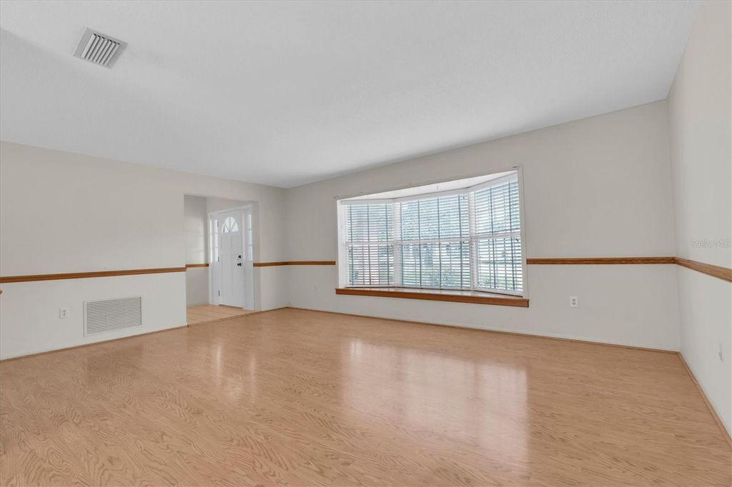 Photo of 5511 10th Avenue Drive W, Bradenton, FL 34209 (MLS # A4688786)