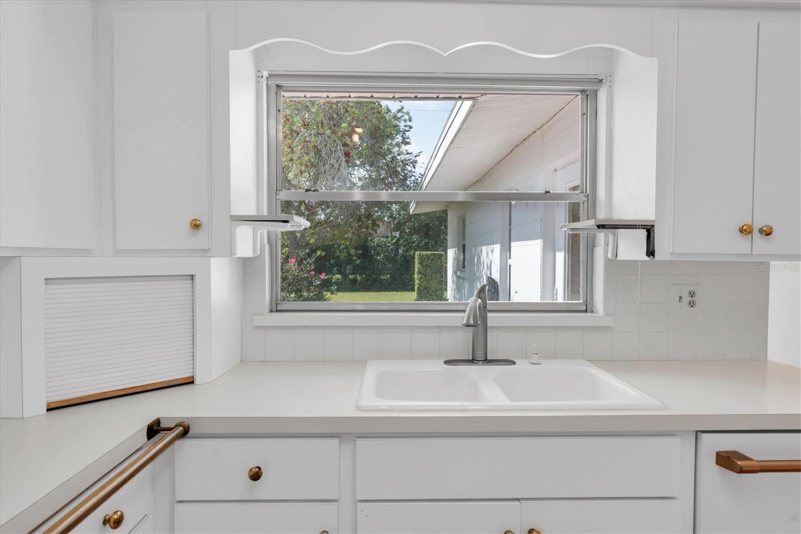 FAIRWAY ACRES UNIT THREE - Residential