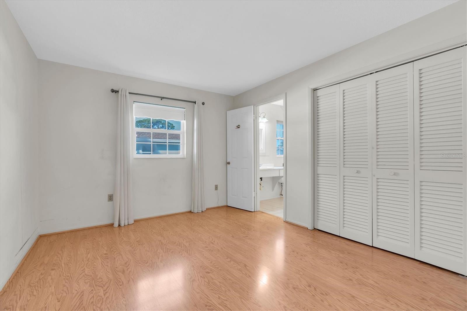 FAIRWAY ACRES UNIT THREE - Residential