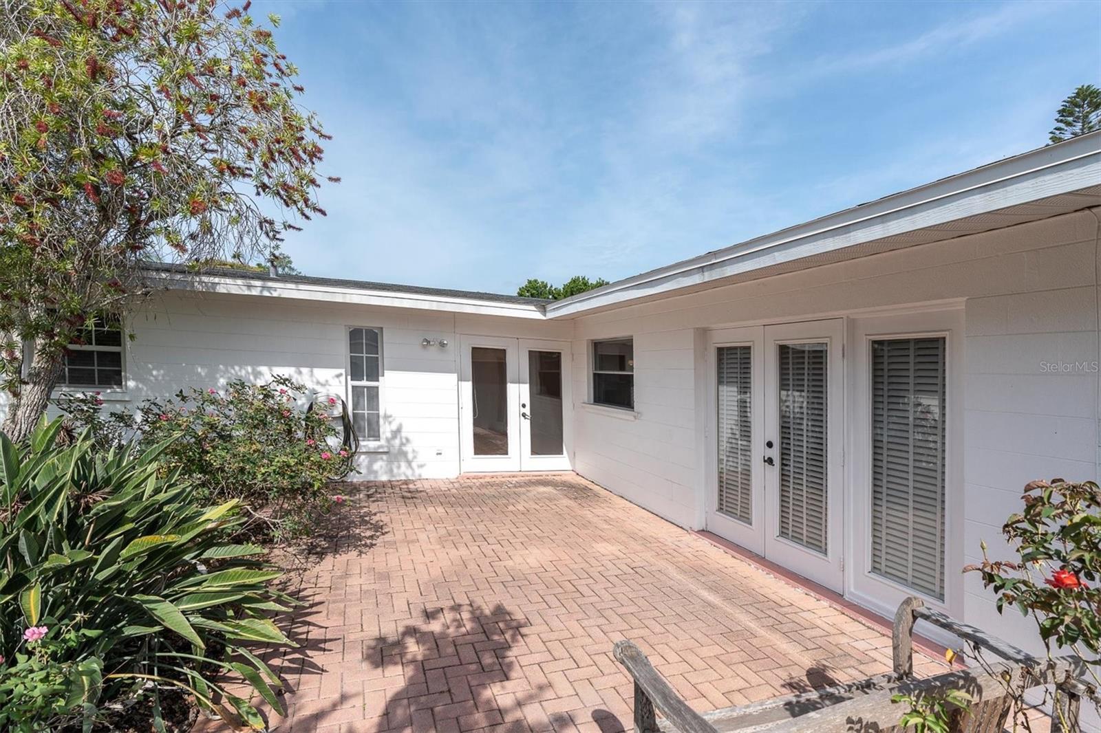 FAIRWAY ACRES UNIT THREE - Residential