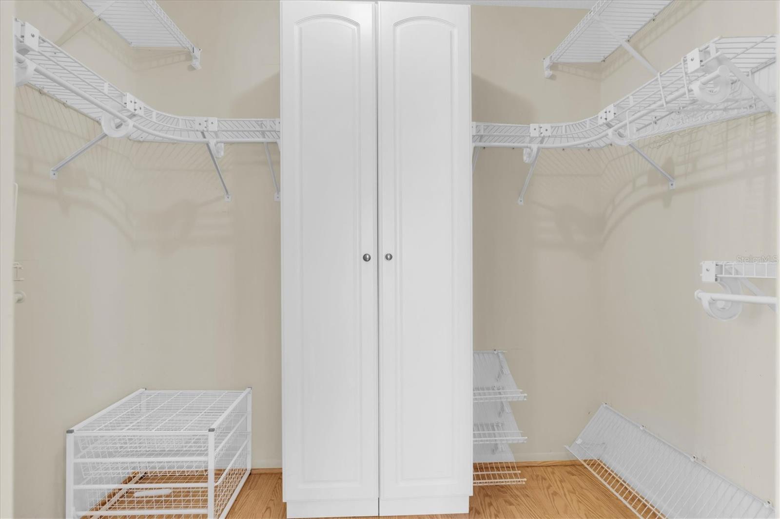 FAIRWAY ACRES UNIT THREE - Residential