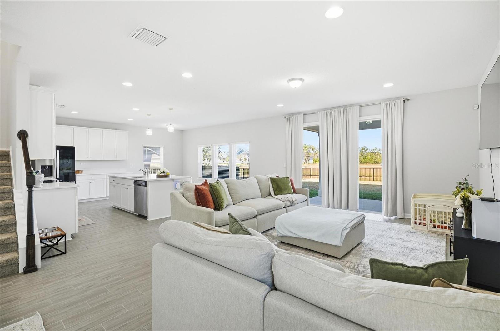 GRAND LANDING - Residential