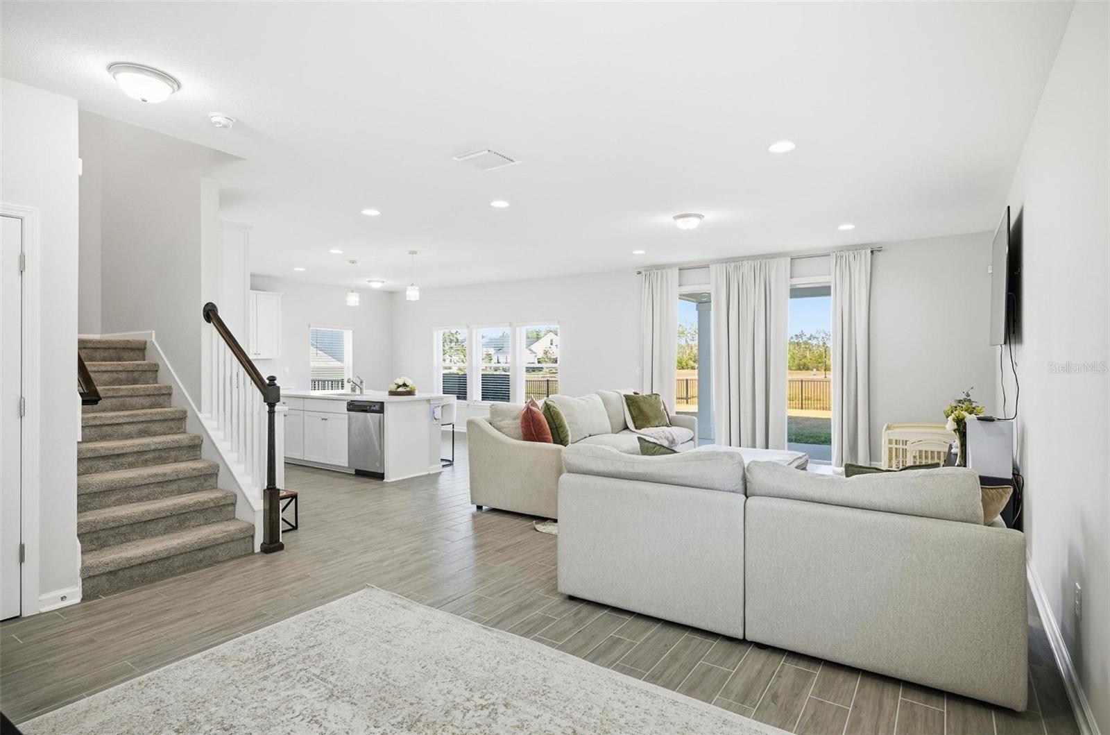 GRAND LANDING - Residential