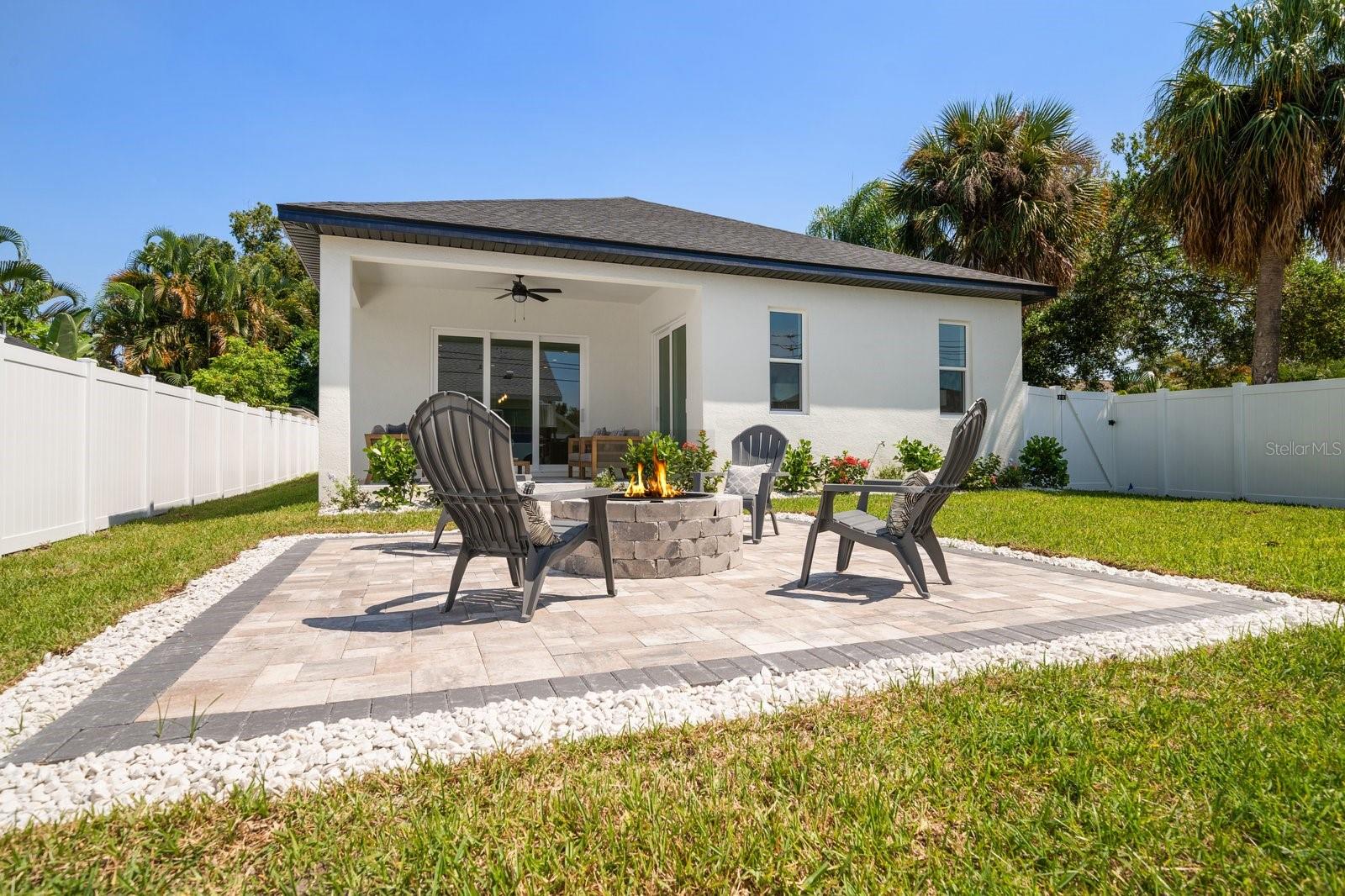 HIGHLAND PARK HELLERS - Residential