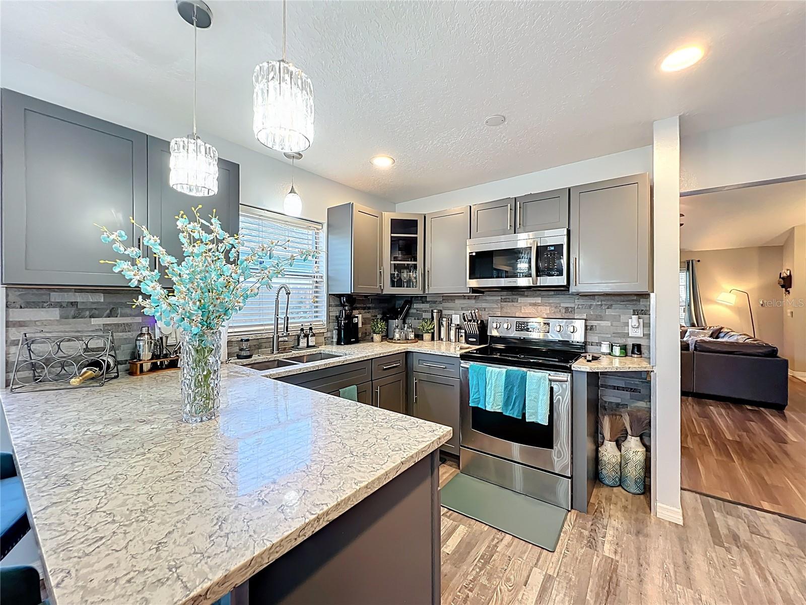 CURRY FORD WOODS - Residential