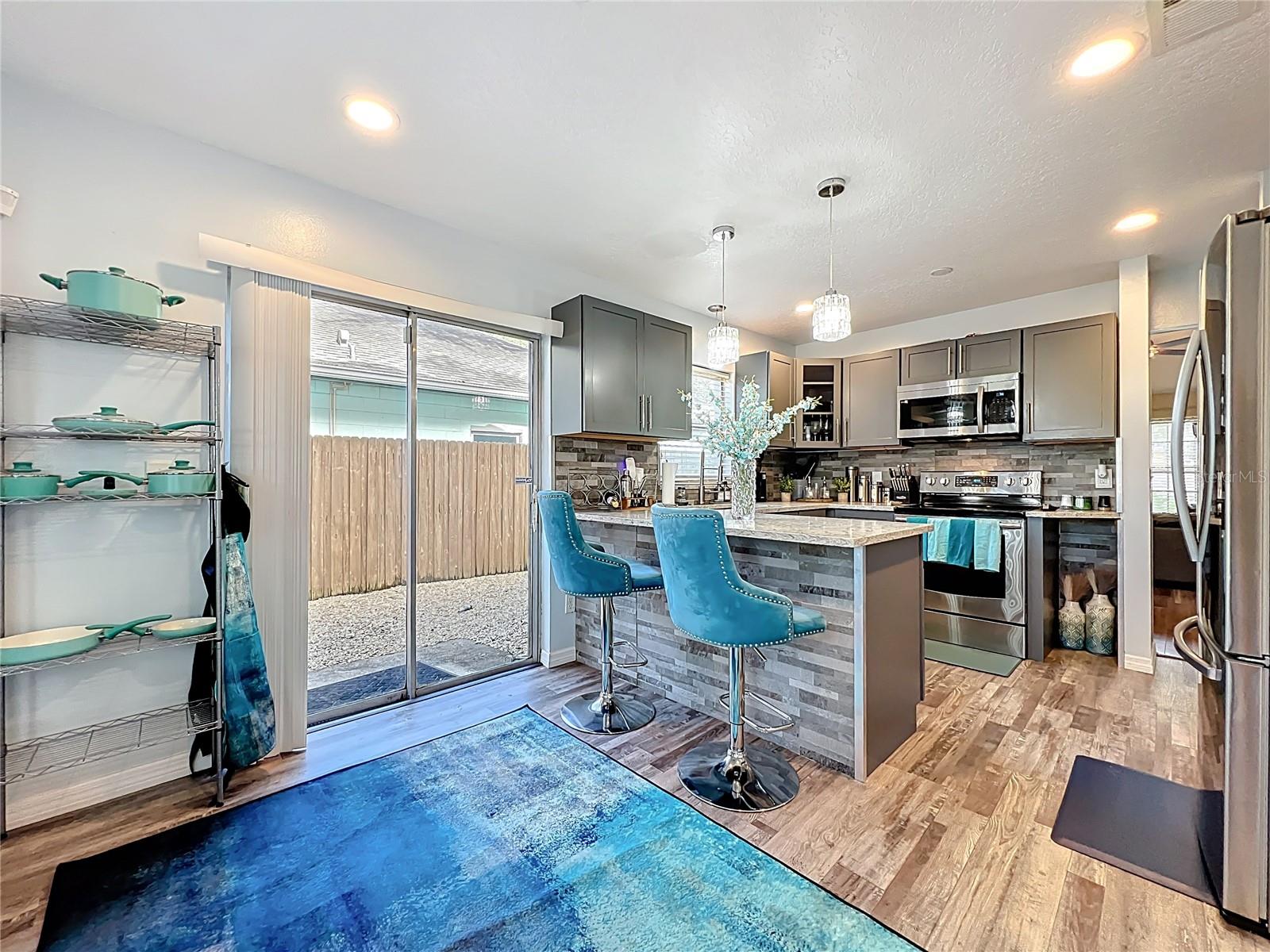 CURRY FORD WOODS - Residential