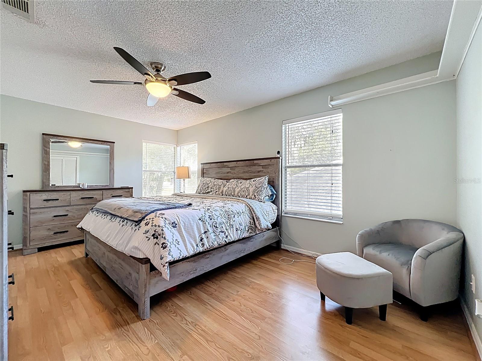 CURRY FORD WOODS - Residential