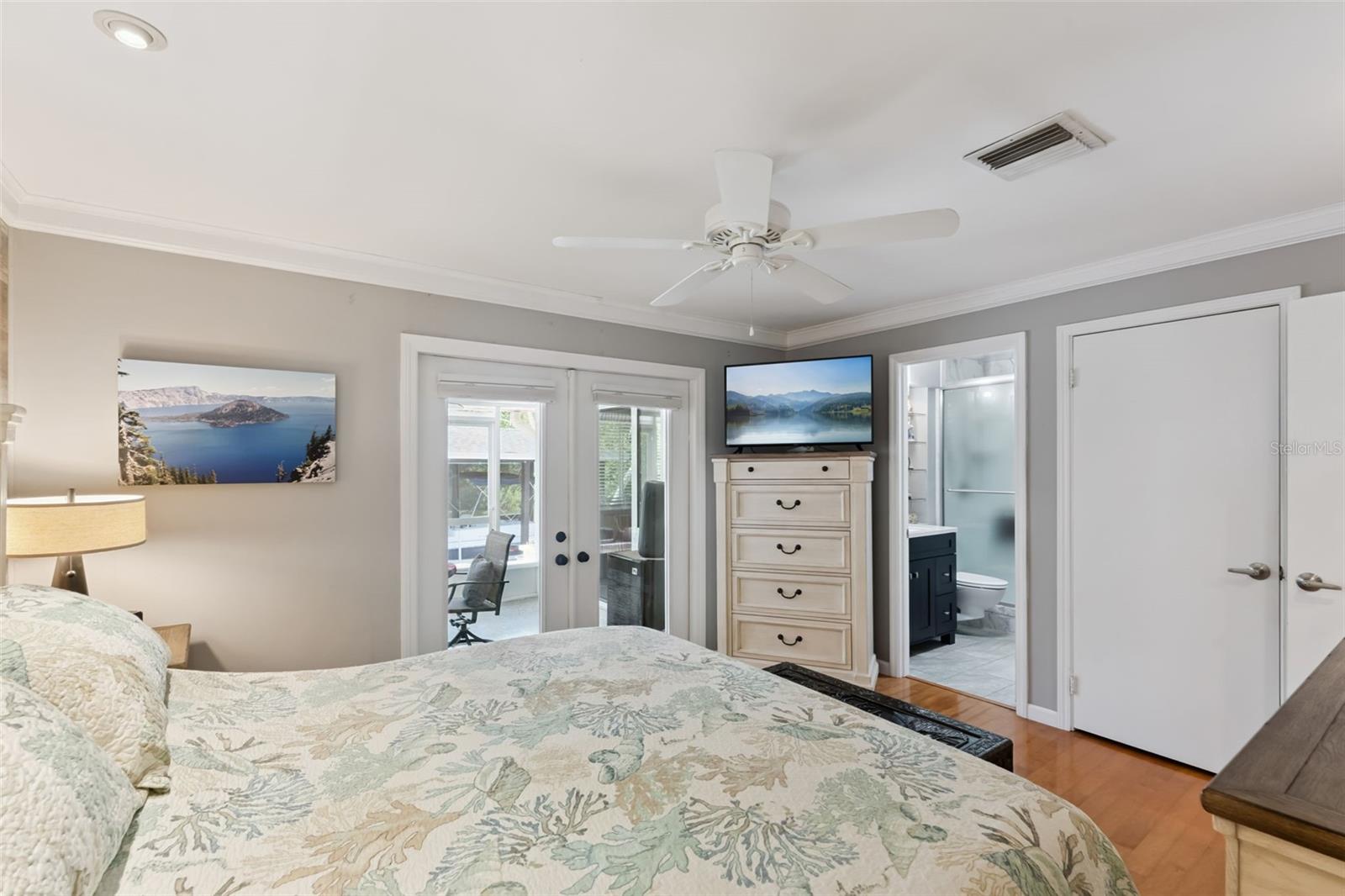 LAKE HARRIS SHORES UN #1 - Residential