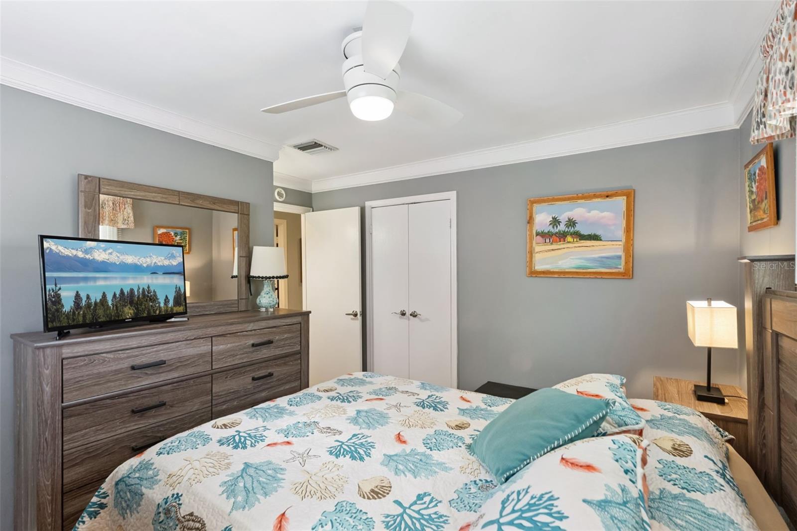 LAKE HARRIS SHORES UN #1 - Residential