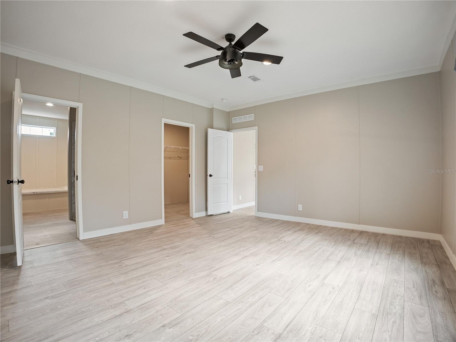 OAKRIDGE ESTATE - Residential