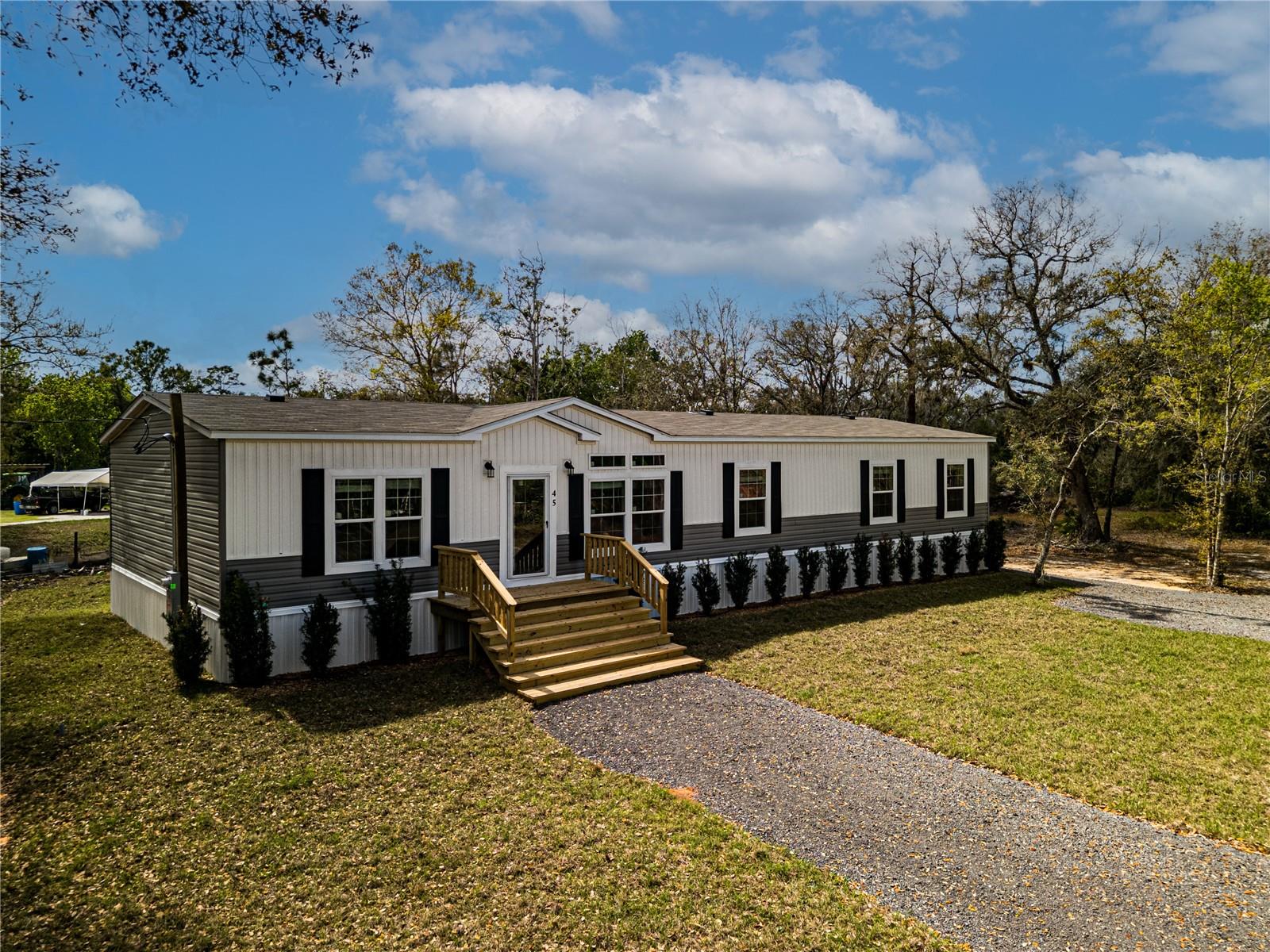 OAKRIDGE ESTATE - Residential