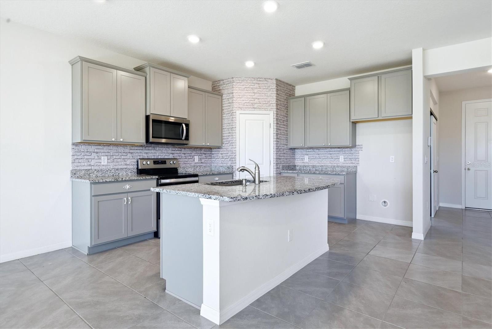 EVERGREEN PH II - Residential