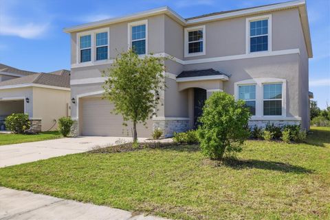 Photo of 3813 Lively Coral Place, Bradenton, FL 34208 (MLS # A4692275)
