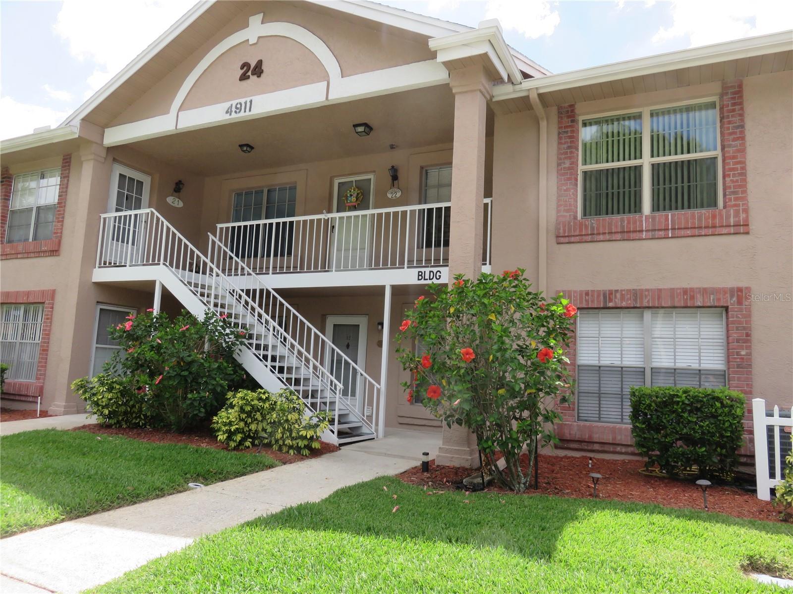 SUNNYBROOK CONDO 04 - Residential Lease