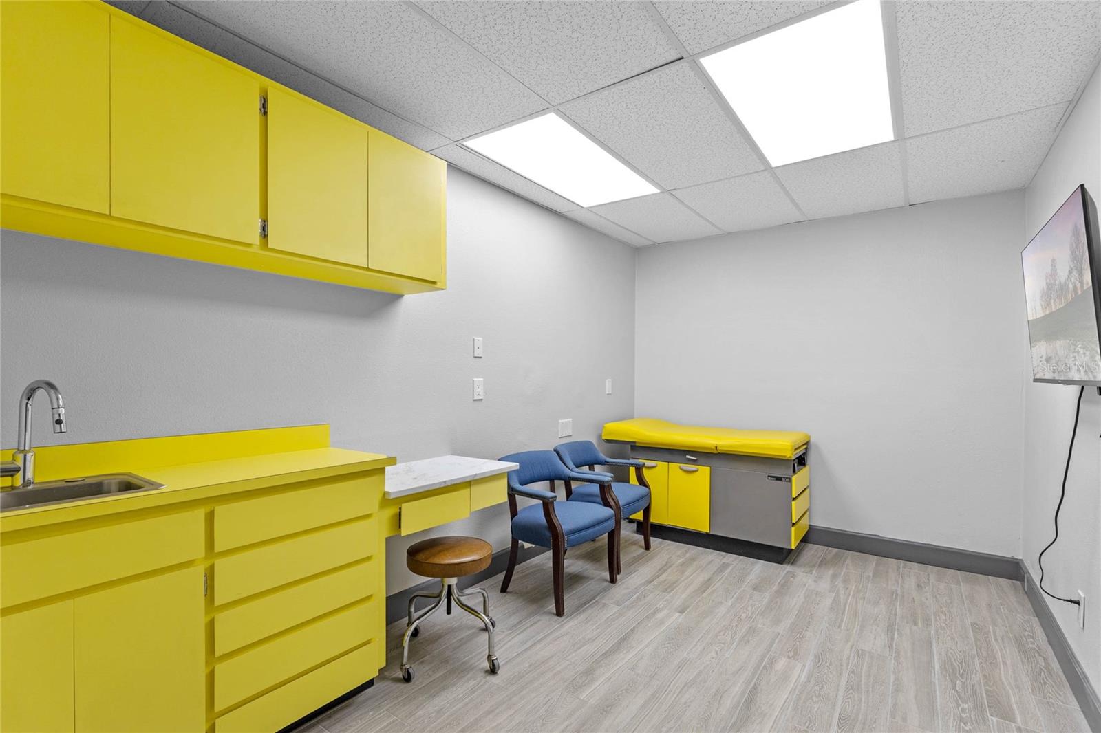 EUSTIS NORTHSHORE - Commercial Sale