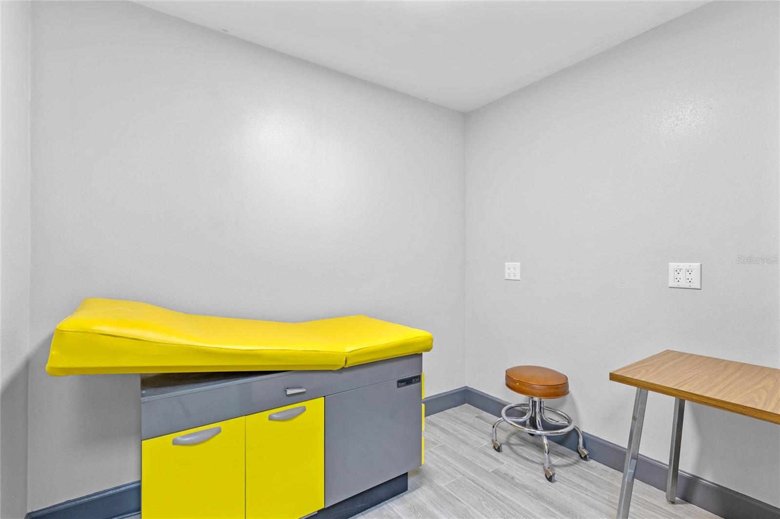 EUSTIS NORTHSHORE - Commercial Sale