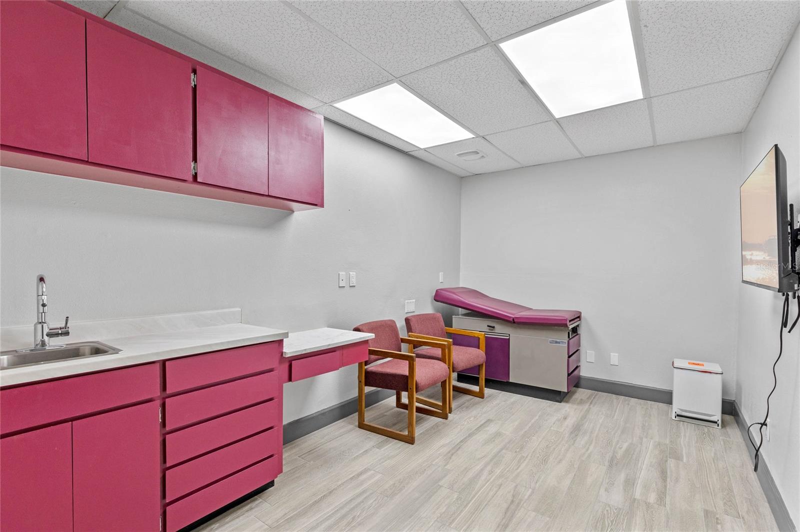 EUSTIS NORTHSHORE - Commercial Sale