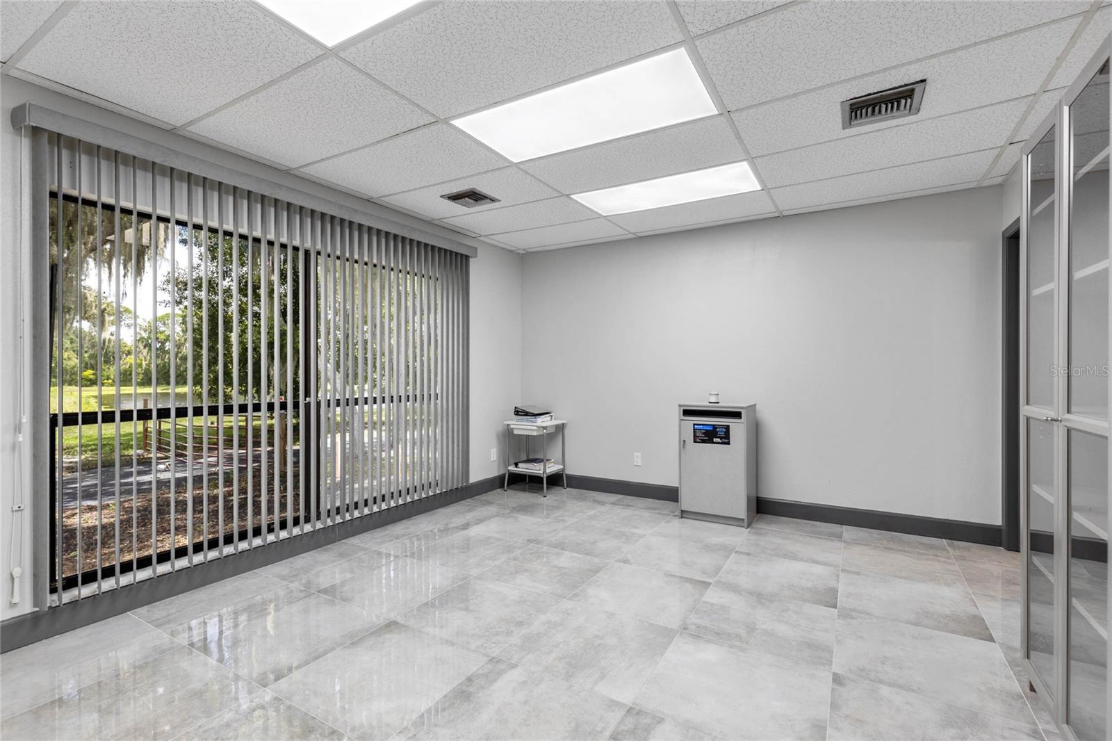 EUSTIS NORTHSHORE - Commercial Sale