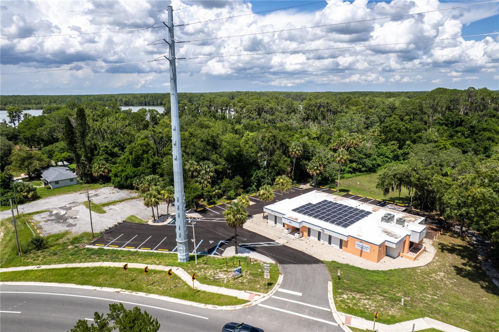 EUSTIS NORTHSHORE - Commercial Sale