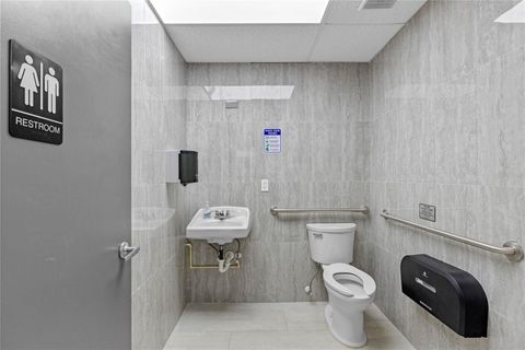 Tiny photo for 901 N Grove St / Sr 19, Eustis, FL 32726 (MLS # G5087216)