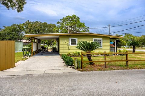 A home in PINELLAS PARK