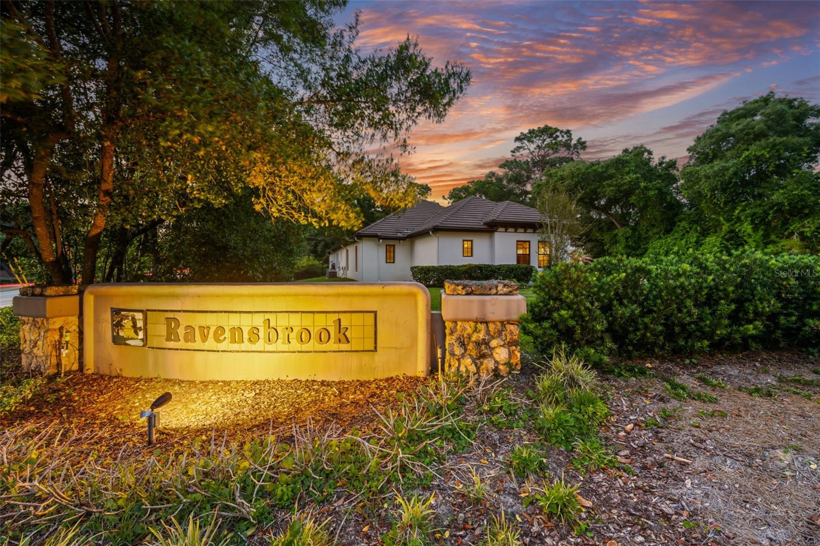 RAVENSBROOK - Residential