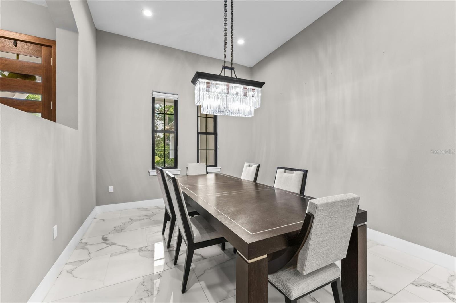 RAVENSBROOK - Residential