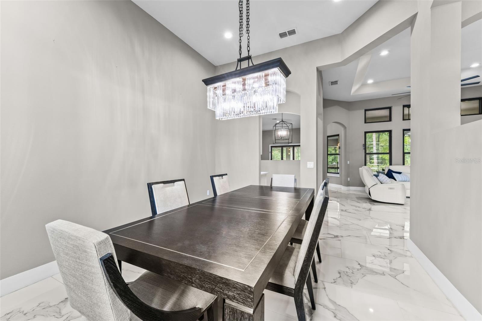 RAVENSBROOK - Residential