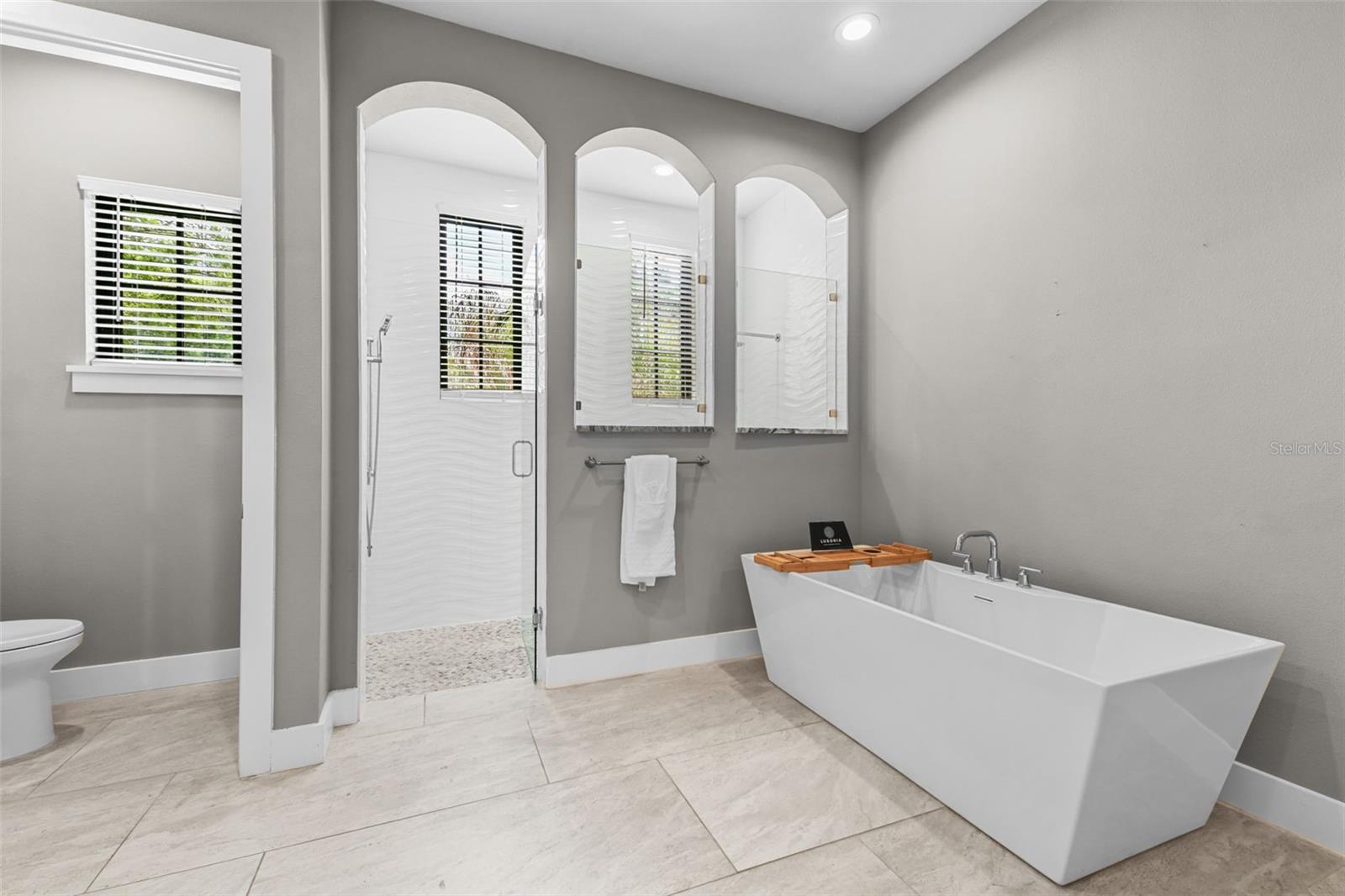 RAVENSBROOK - Residential