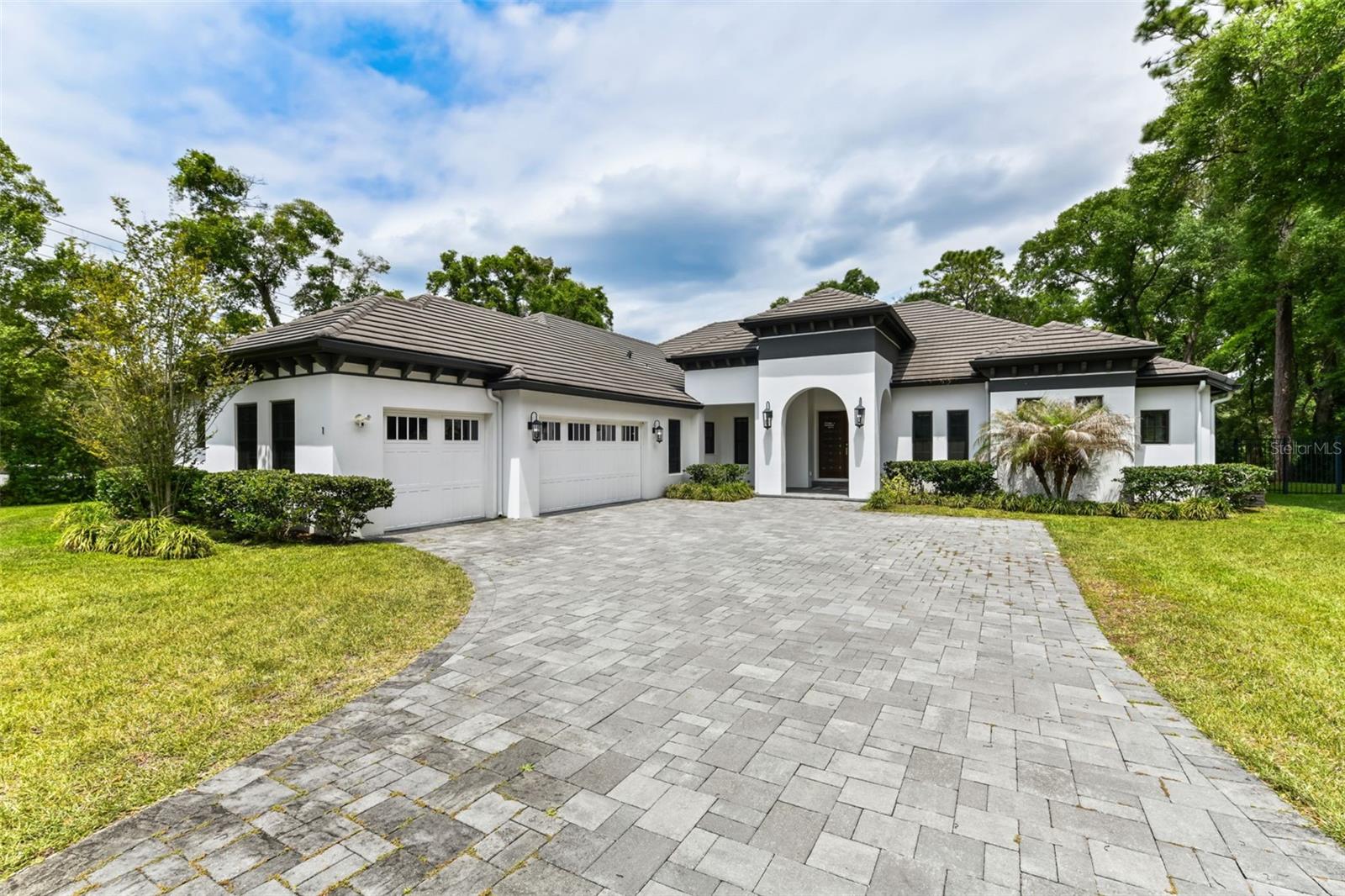 RAVENSBROOK - Residential