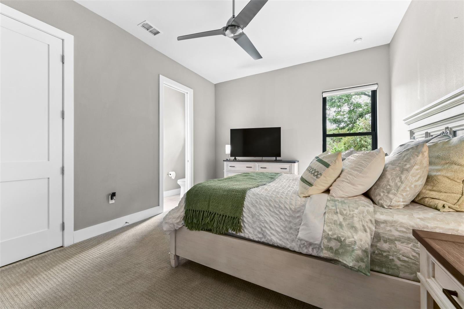 RAVENSBROOK - Residential