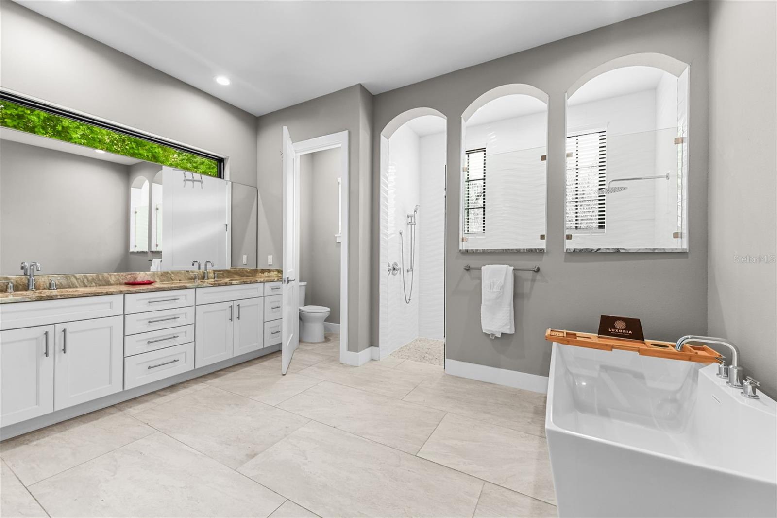 RAVENSBROOK - Residential