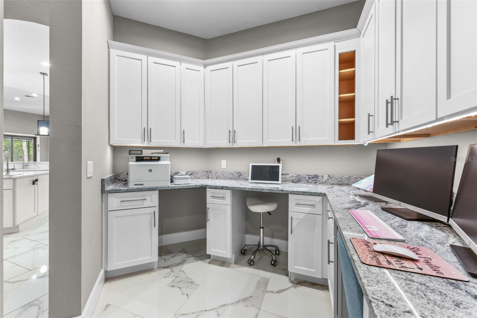 RAVENSBROOK - Residential