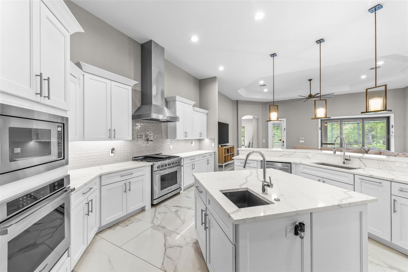 RAVENSBROOK - Residential