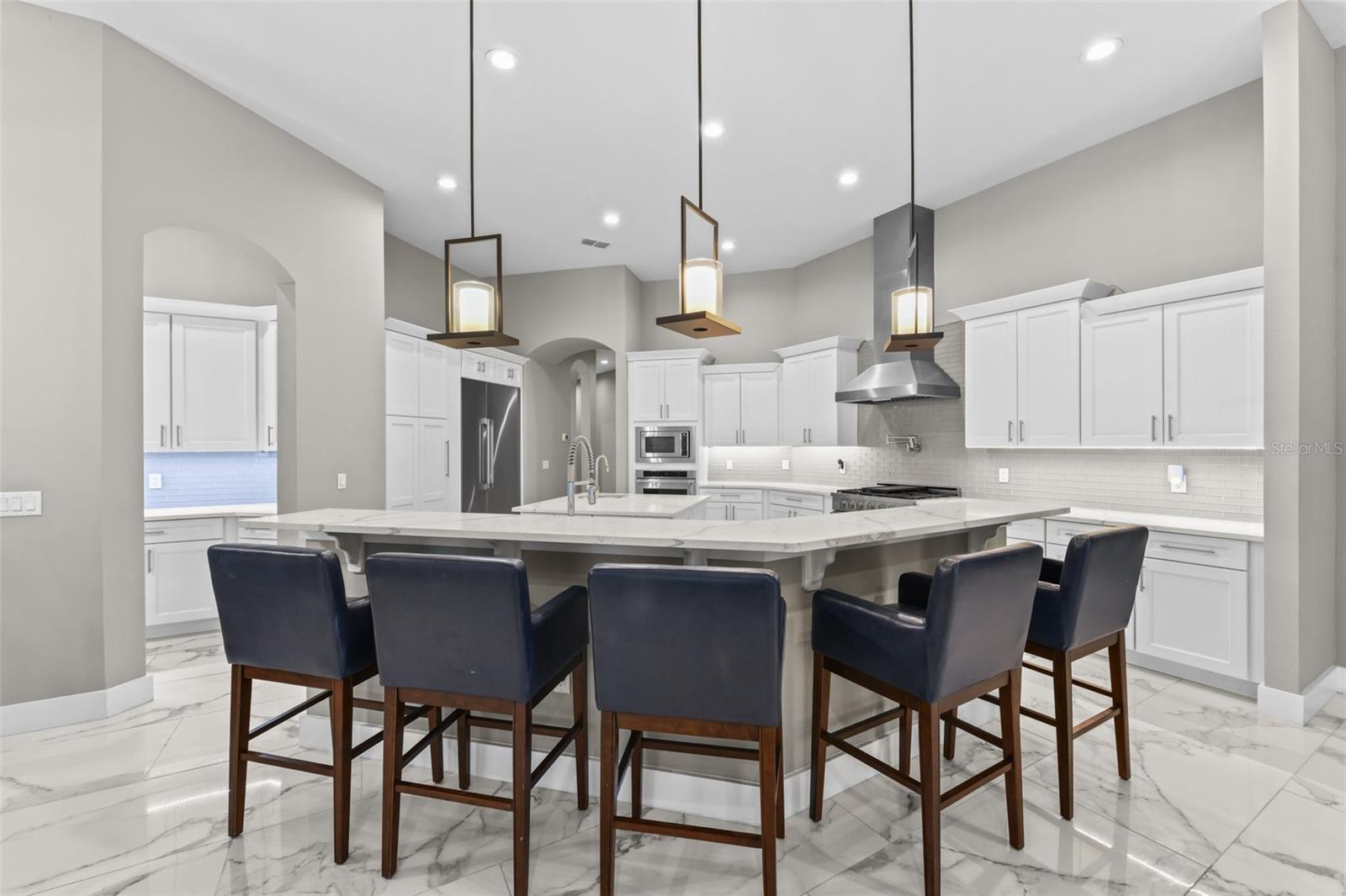 RAVENSBROOK - Residential
