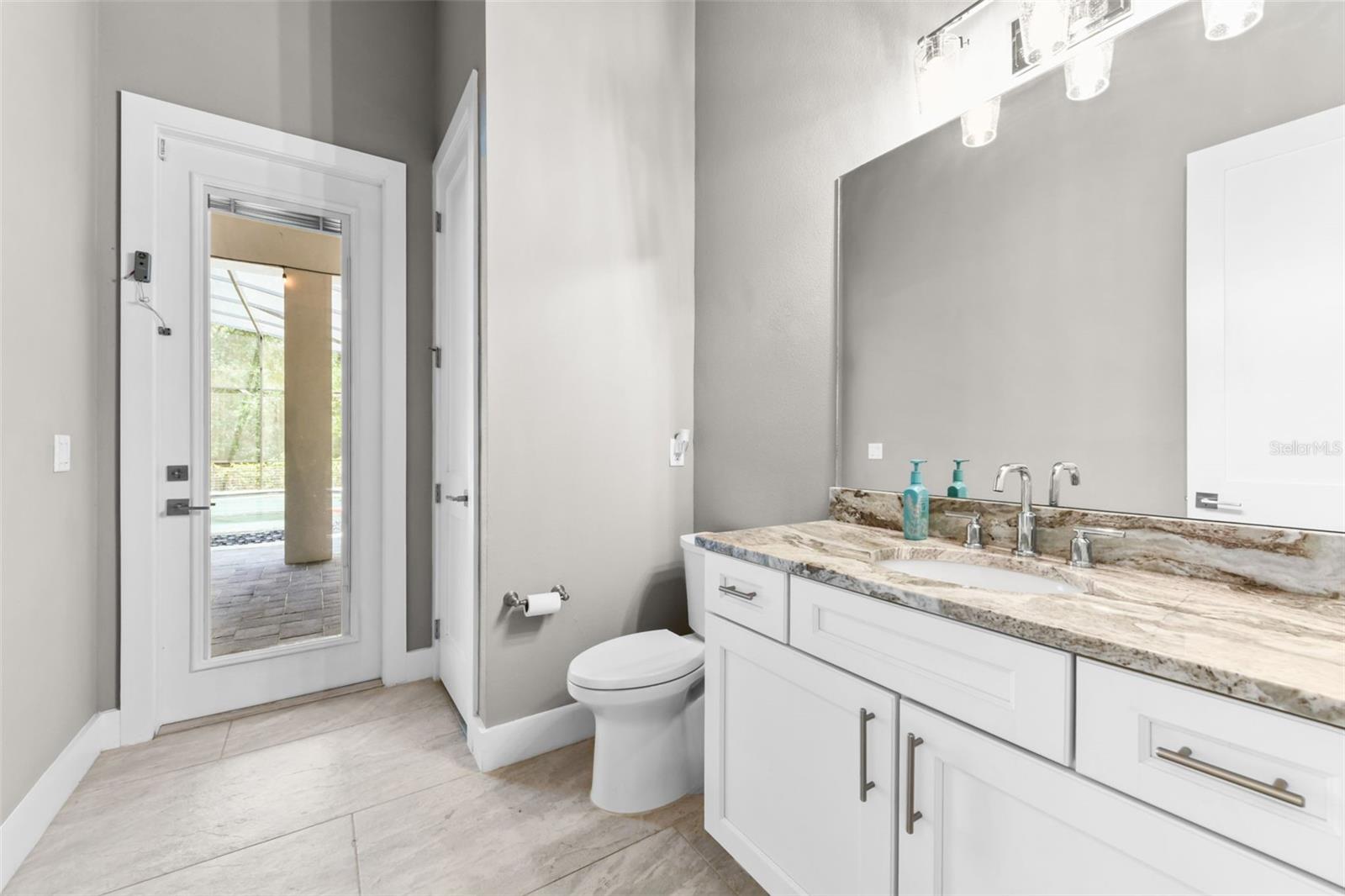 RAVENSBROOK - Residential