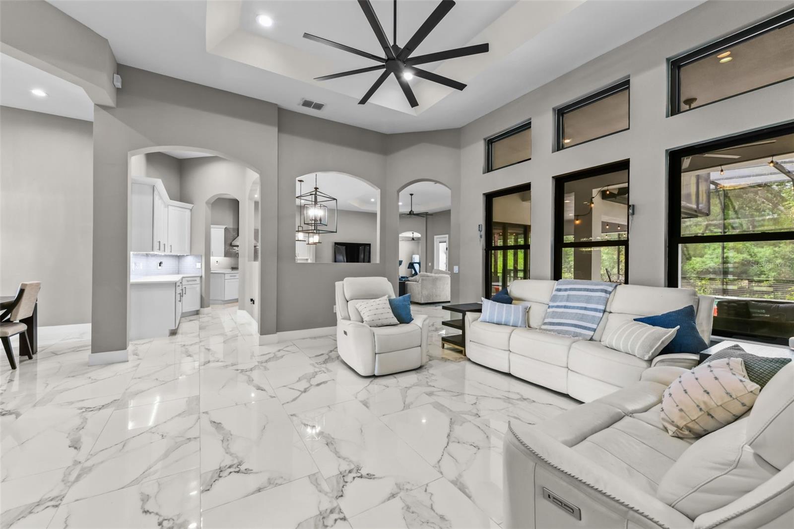 RAVENSBROOK - Residential