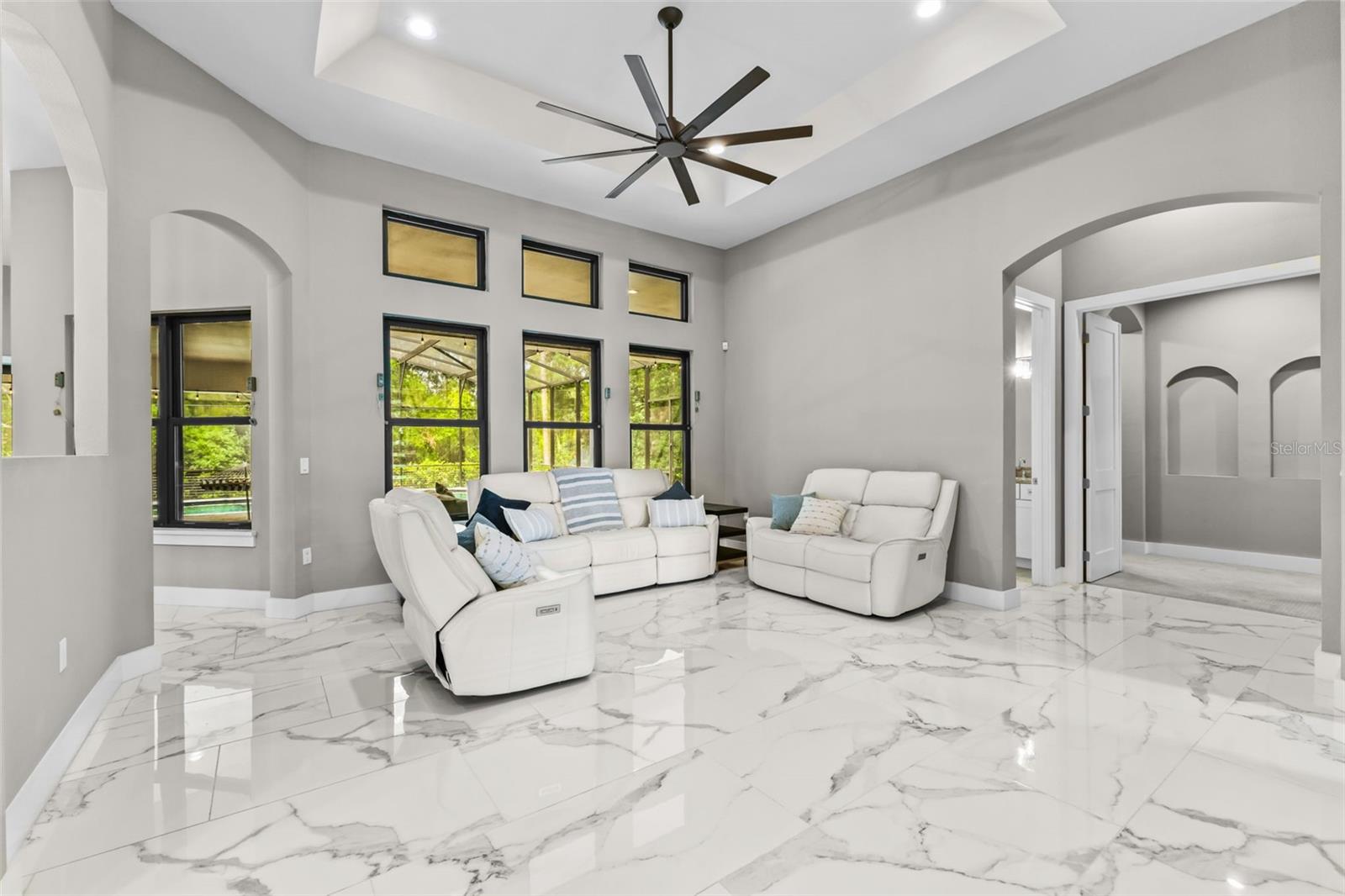 RAVENSBROOK - Residential