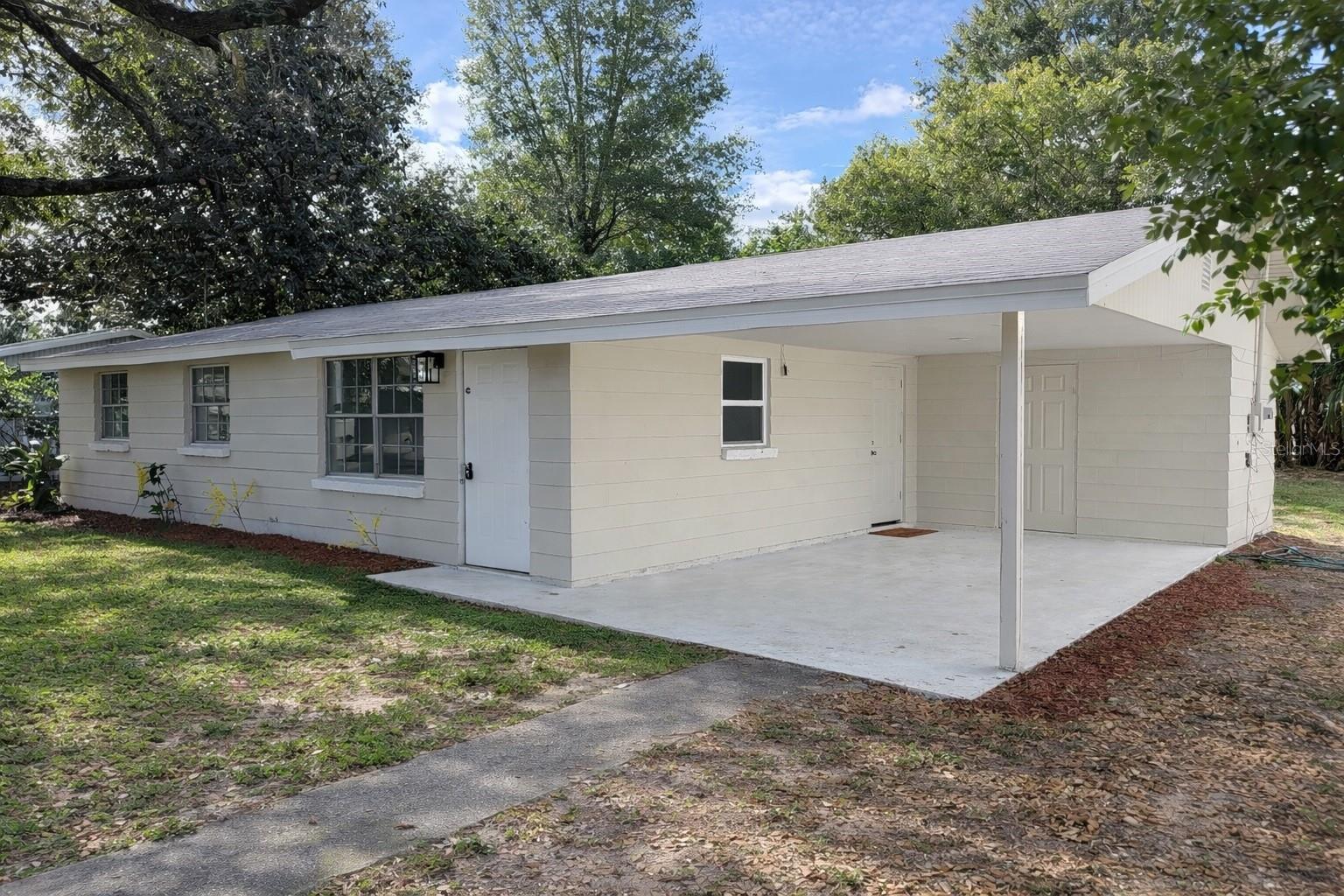 RIVER HEIGHTS - Residential