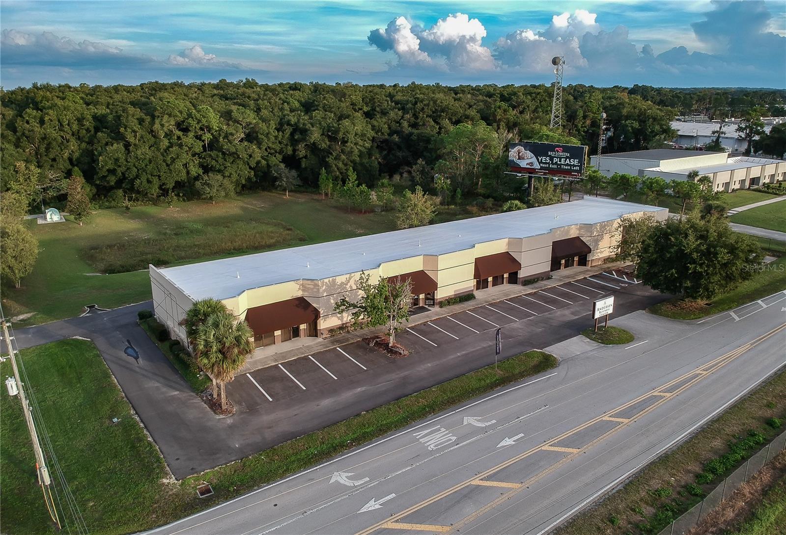 WEST OCALA - Commercial Sale