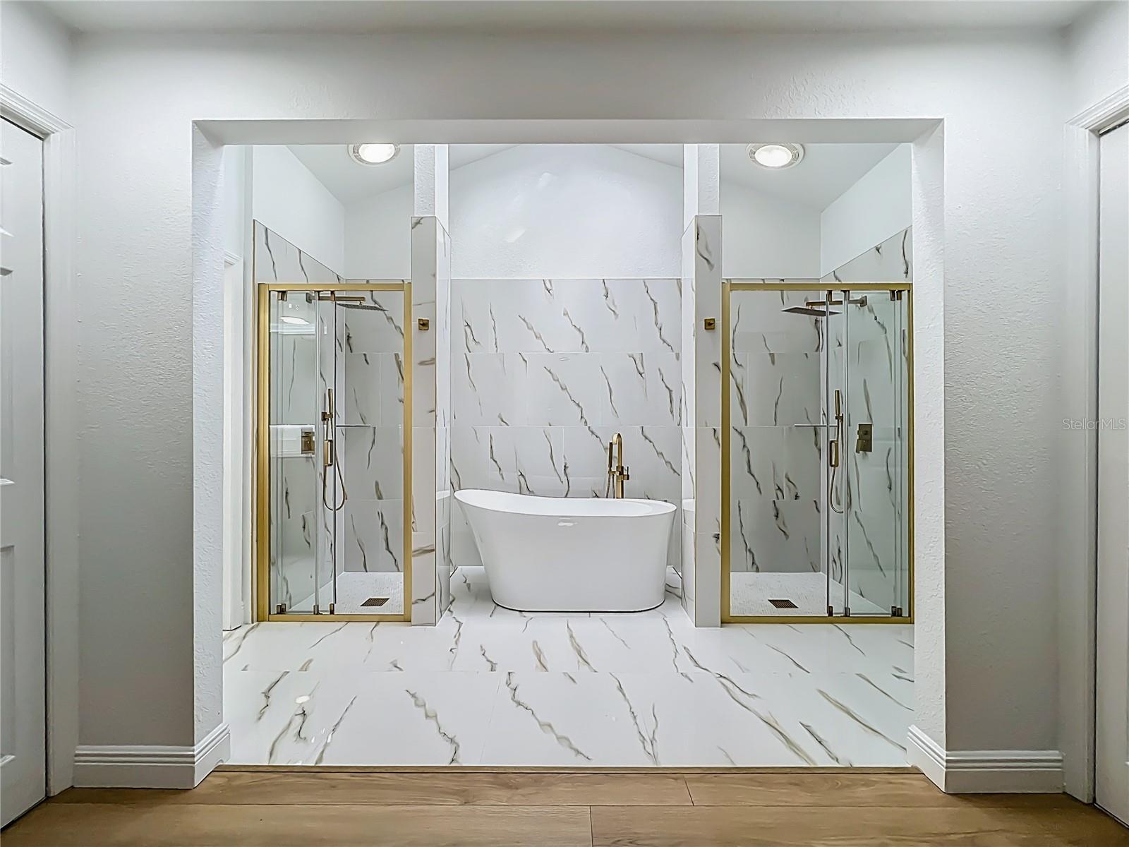 OAKLEIGH - Residential