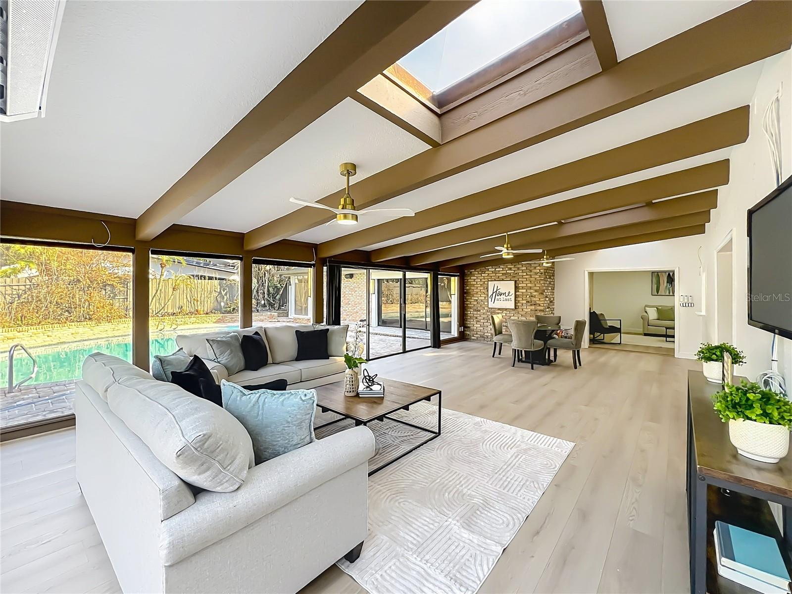 OAKLEIGH - Residential