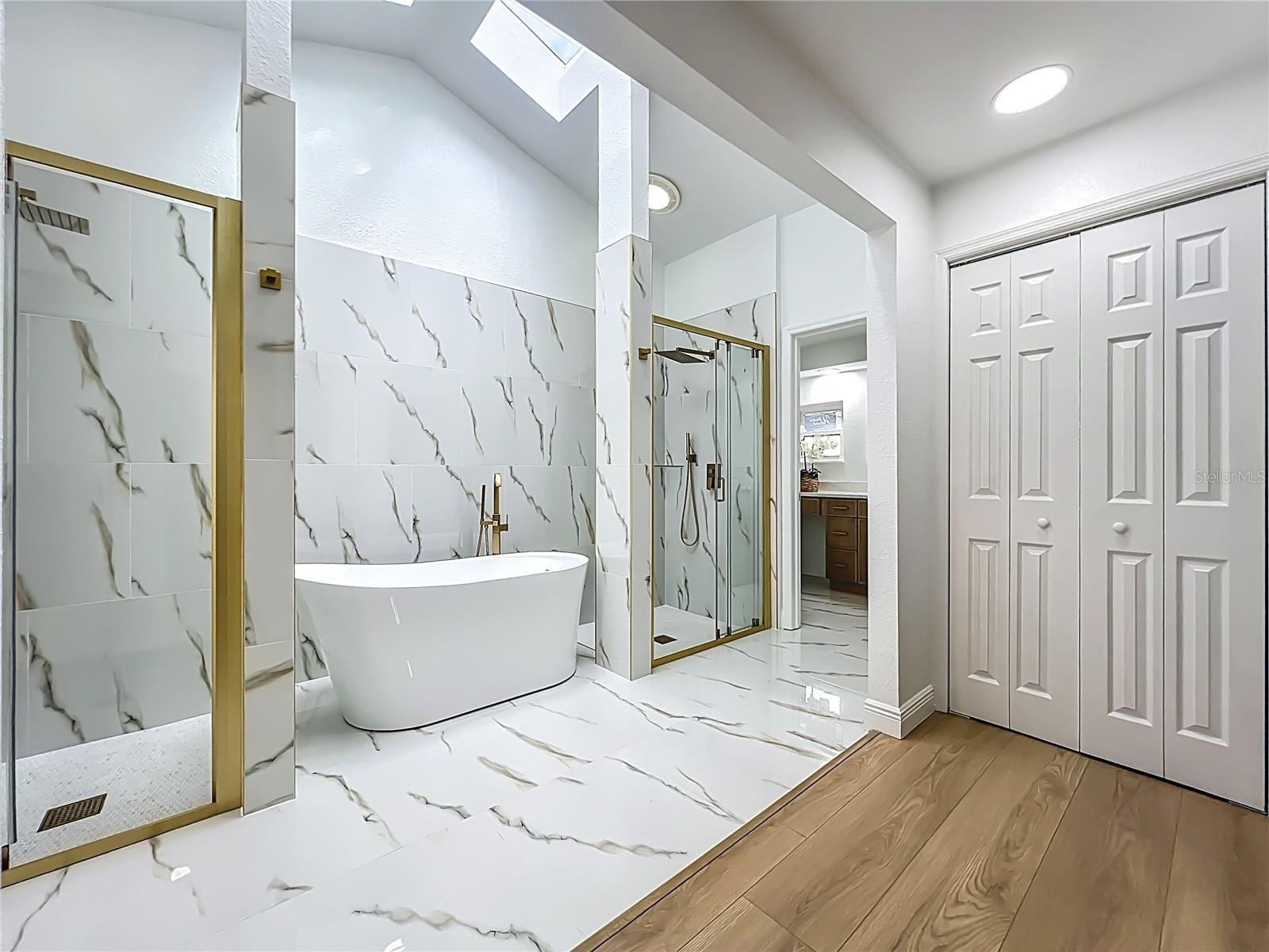 OAKLEIGH - Residential