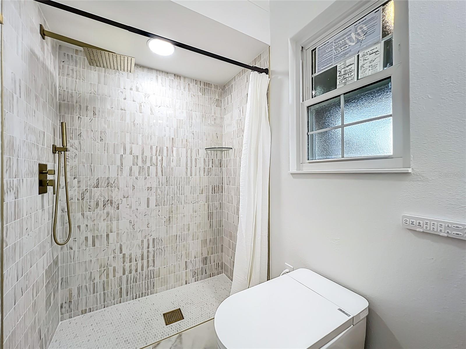 OAKLEIGH - Residential