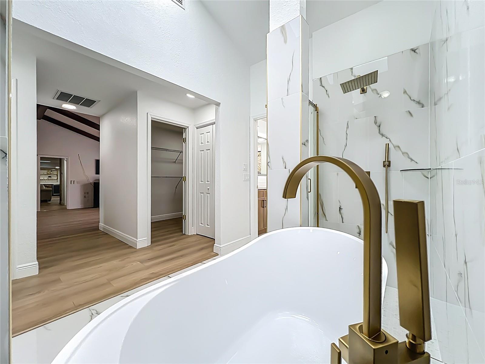 OAKLEIGH - Residential