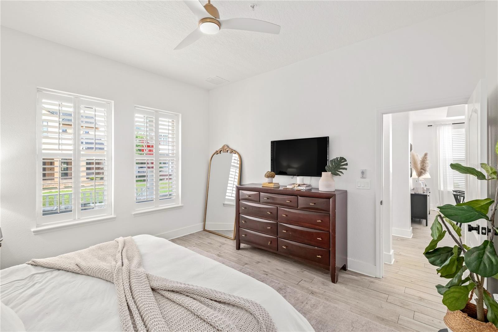 BALDWIN PARK UN 04 - Residential