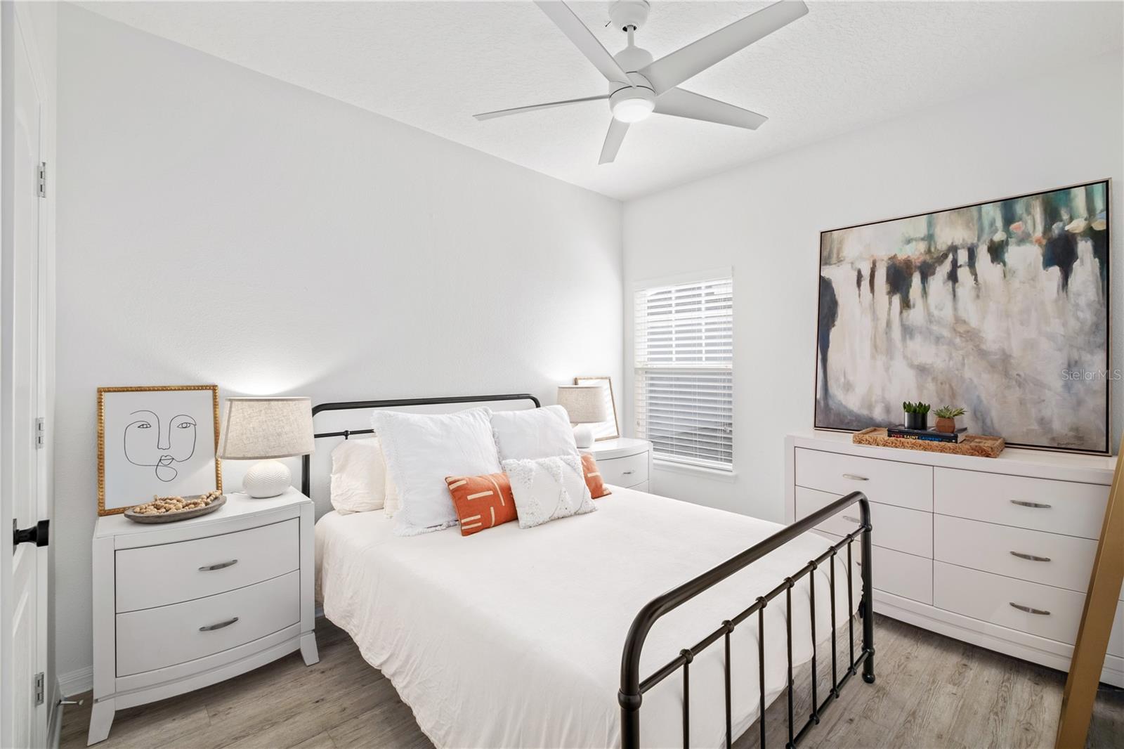 BALDWIN PARK UN 04 - Residential