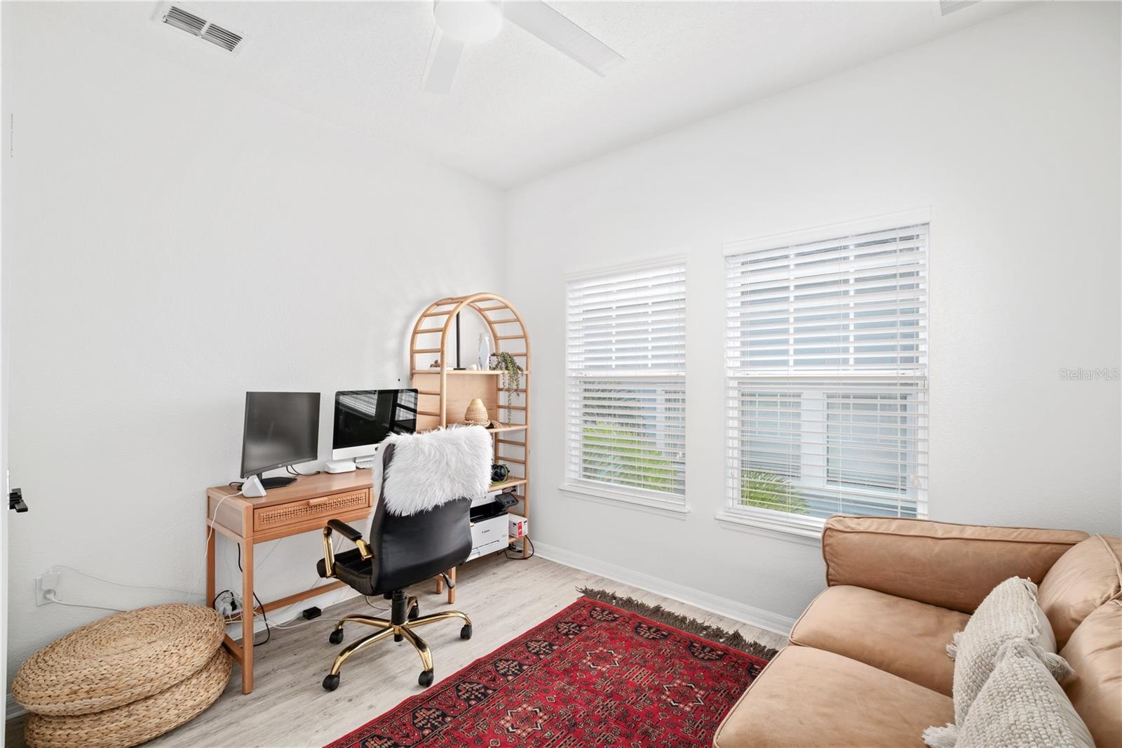 BALDWIN PARK UN 04 - Residential